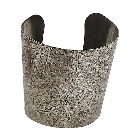 Silvertone Floral Inlay Open Cuff Bangle - Picture 1 of 3